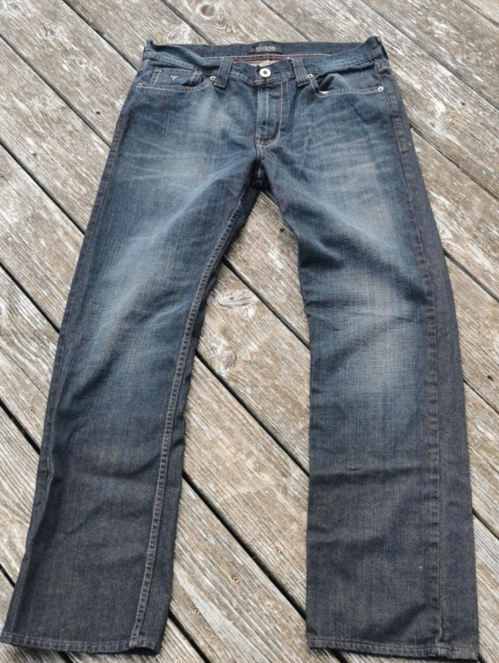 Men's Y2K Guess Dark Wash Indigo Jeans with Rear Zipper Details. Size 33X32